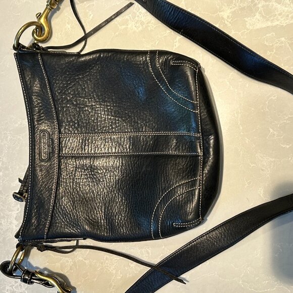 AUTHENTIC Coach Shoulder Bag - Picture 6 of 6